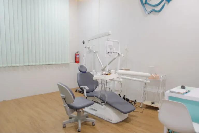 senyumdansenyum klinik gigi